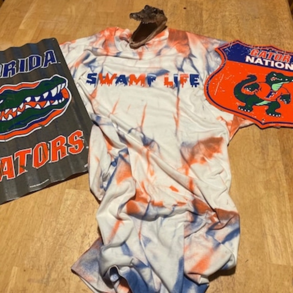 Swamp Life/Tshirt/Womens/Mens/Florida/Gators